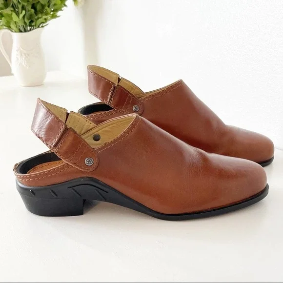 Ariat Sport Mules Timber Clogs Leather Slingback Western Booties Strap 9.5 EUC - Picture 3 of 8